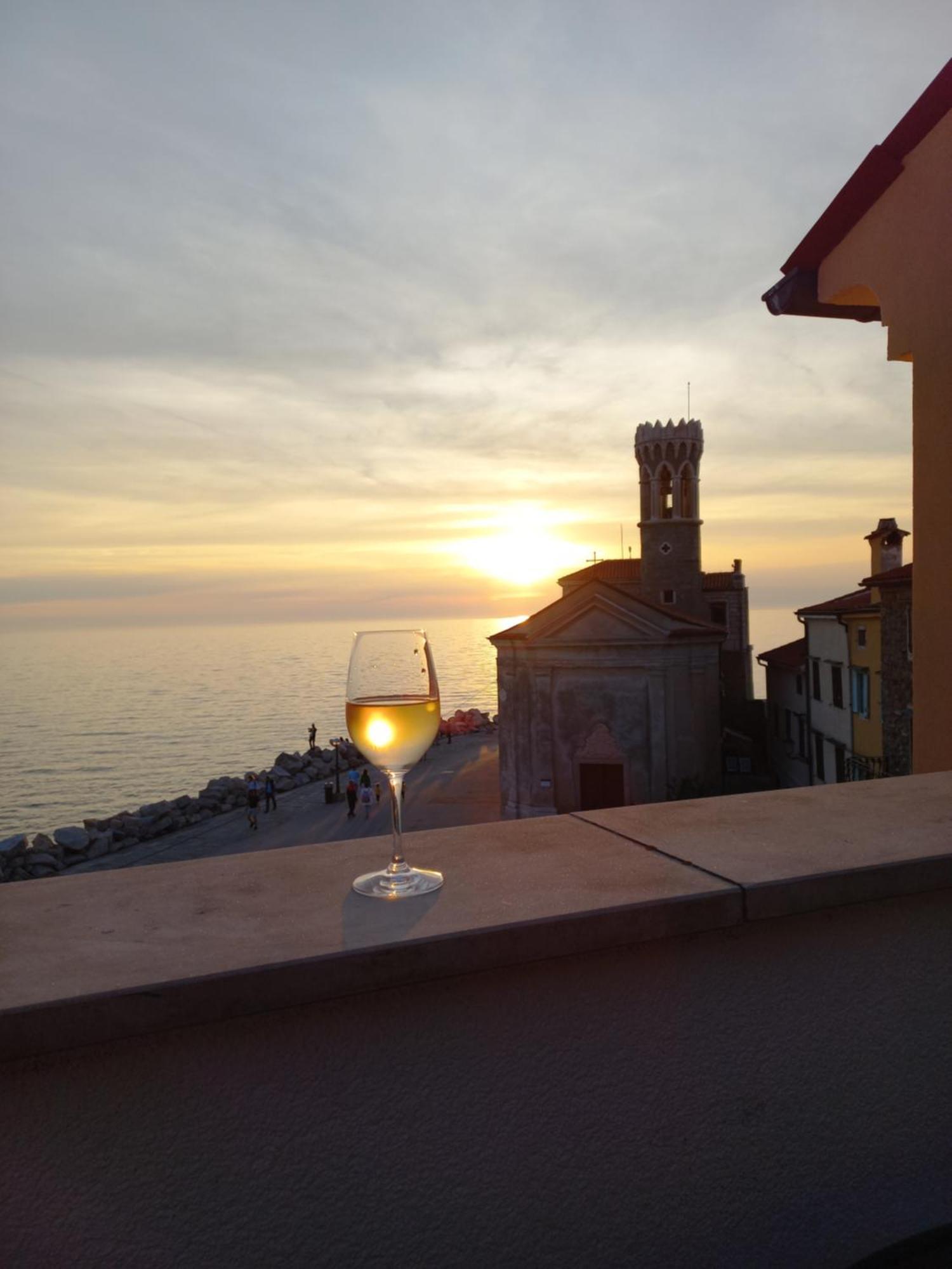 Great Terrace Facing Sea ! Piran